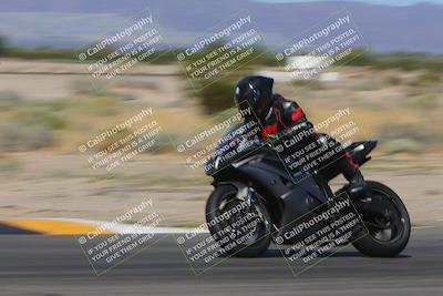 media/Sep-25-2023-Moto Forza (Mon) [[81ffa65e0a]]/B-C Group/Session 2 (Turn 8)/